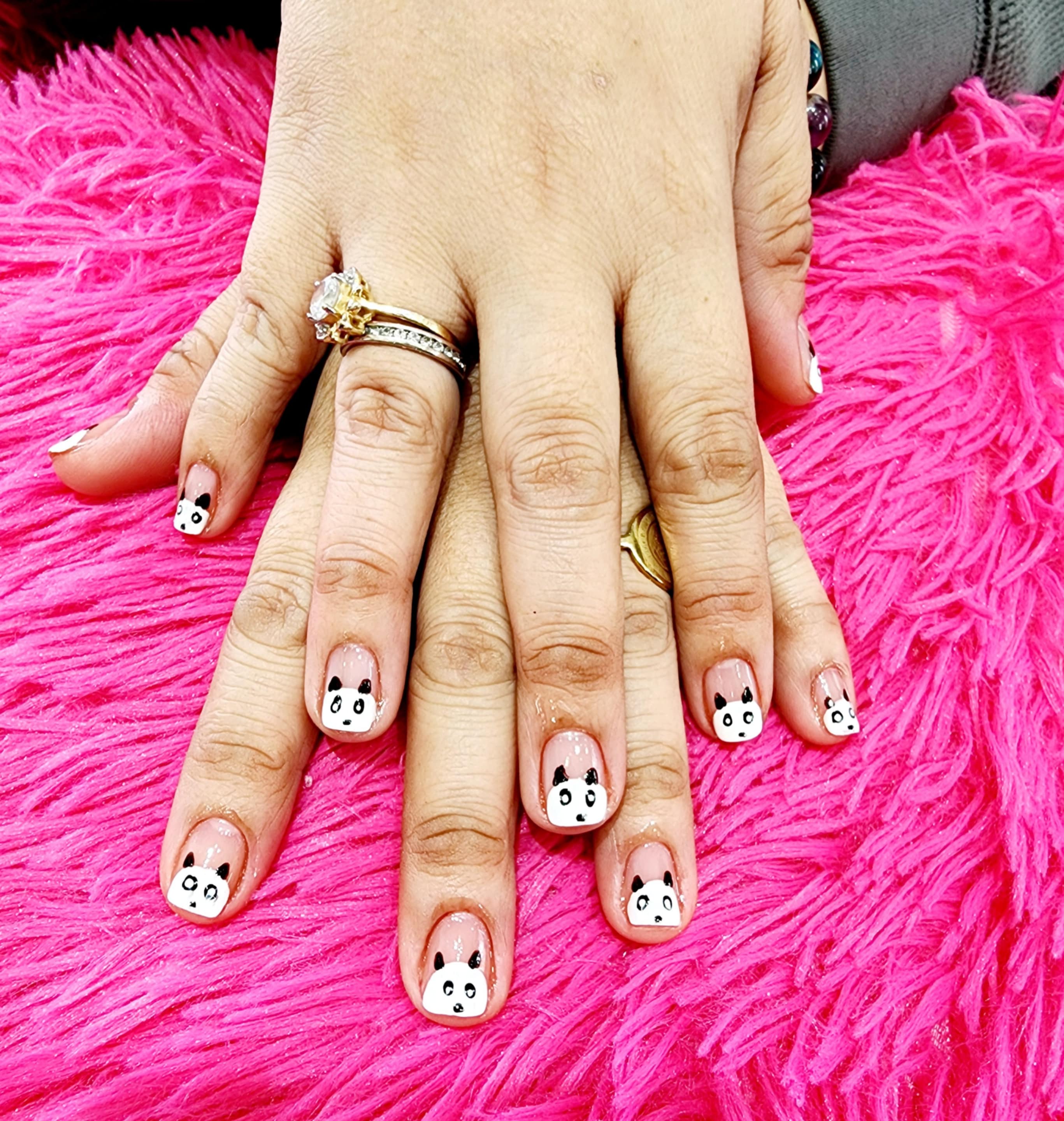 Nail Service